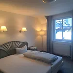 Zur Altstadt Люденшайд