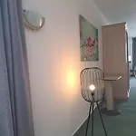 Zur Altstadt 3*