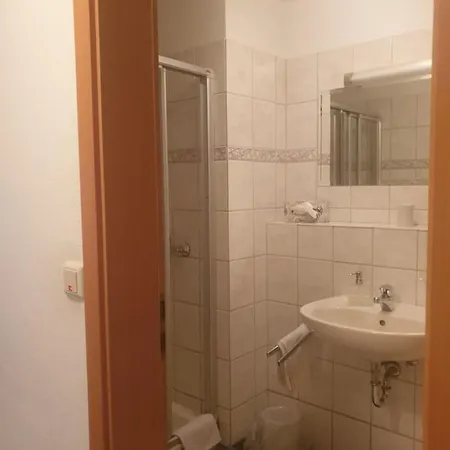 Zur Altstadt Bed & Breakfast Luedenscheid