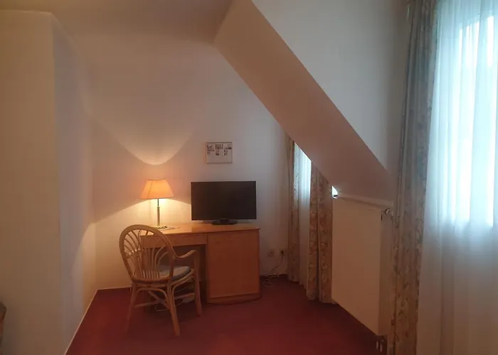 Bed and Breakfast Zur Altstadt 3*