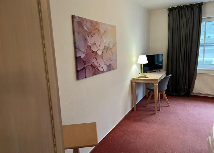 Zur Altstadt Λουντενσάιντ