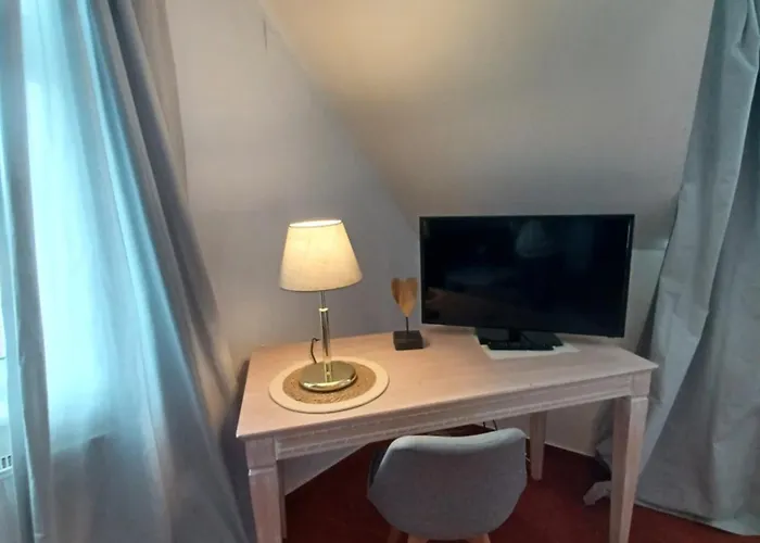 Bed and Breakfast Zur Altstadt Λουντενσάιντ